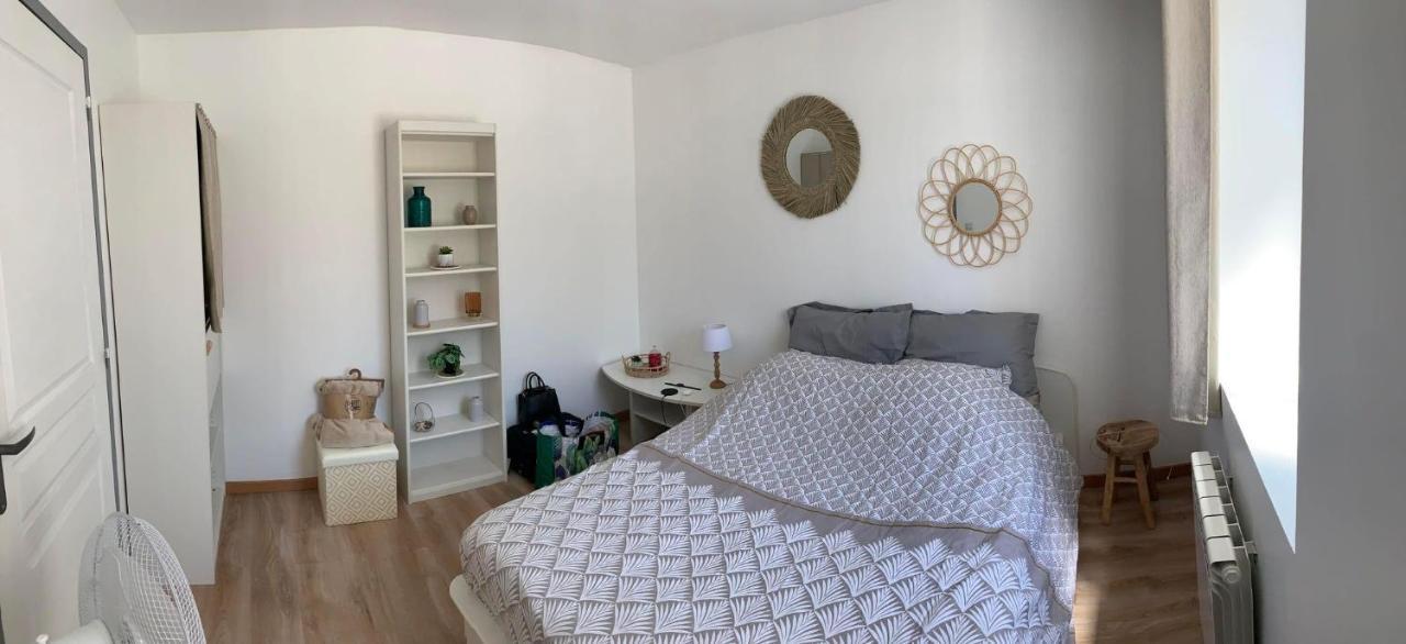 T2 Cosy Matelas 5* / Ecran Plat Qled Macon Luaran gambar